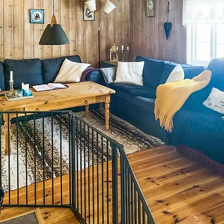 3 Bedroom Lovely In Feriehus